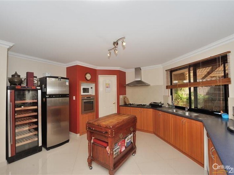 57 Berryessa Parkway, Secret Harbour WA 6173