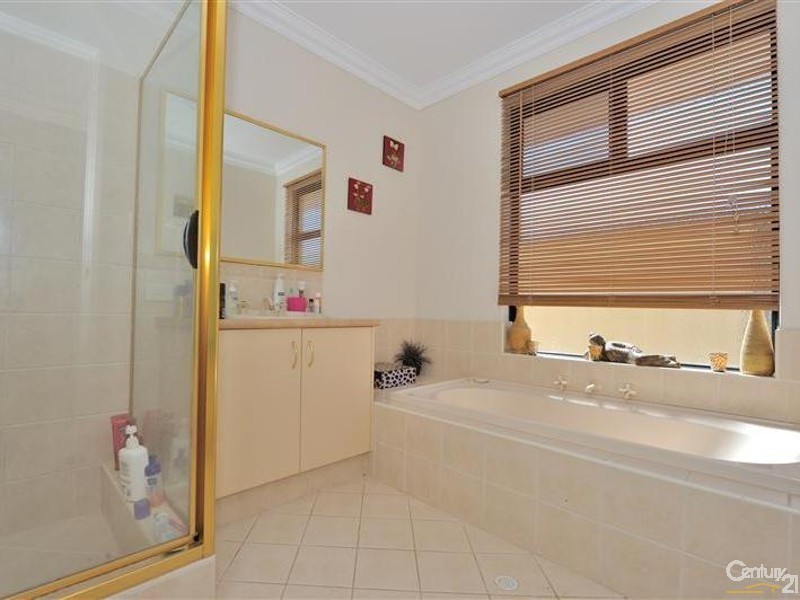 57 Berryessa Parkway, Secret Harbour WA 6173