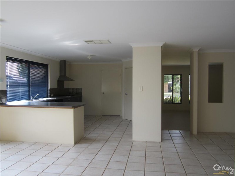 10 Genoa Place, Secret Harbour WA 6173