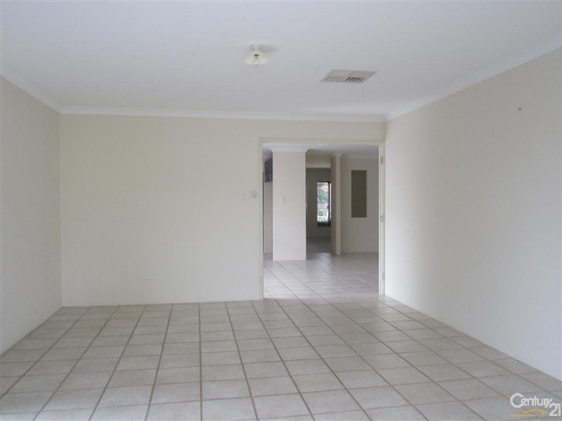 10 Genoa Place, Secret Harbour WA 6173