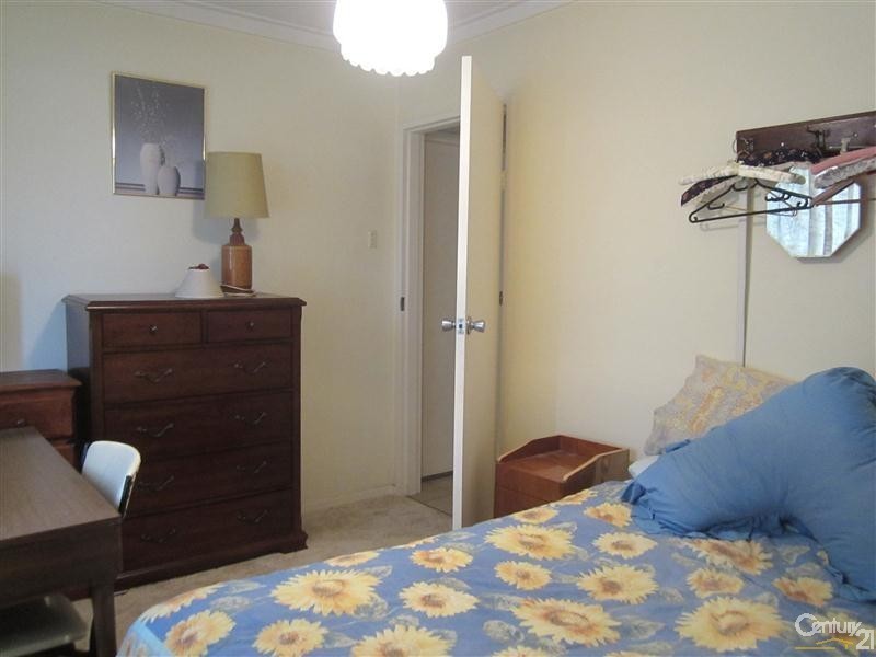 7 Mimbalup Close, Hillman WA 6168