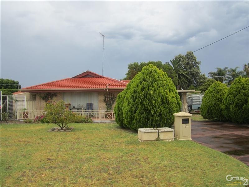 7 Mimbalup Close, Hillman WA 6168