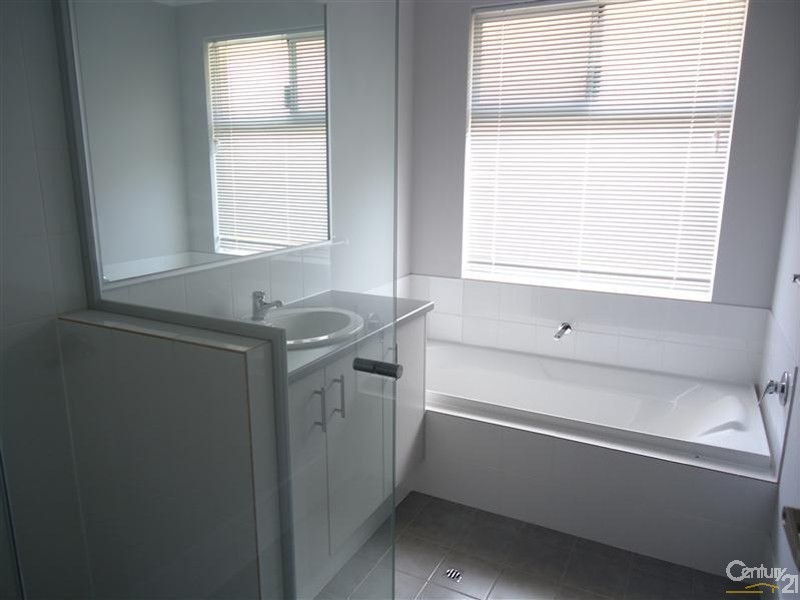 11 Jutland Avenue, Baldivis WA 6171