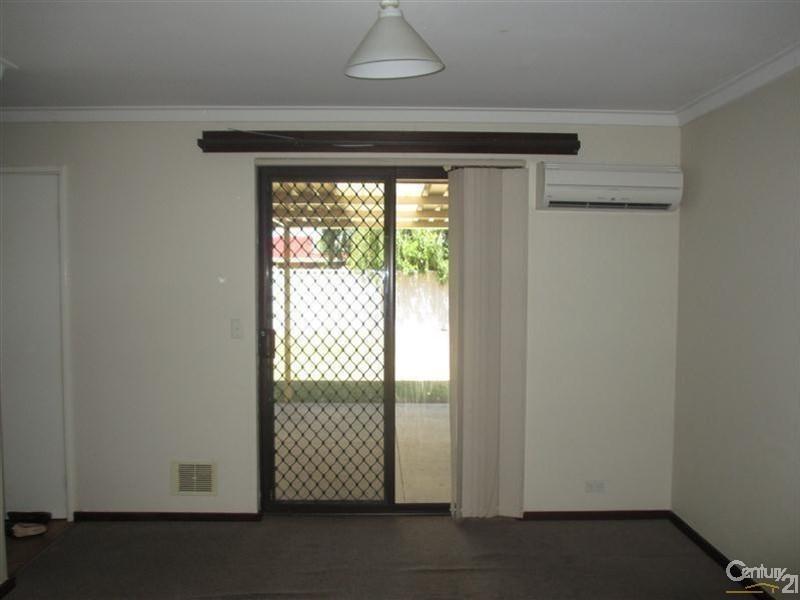 9 Darlot Court, Waikiki WA 6169