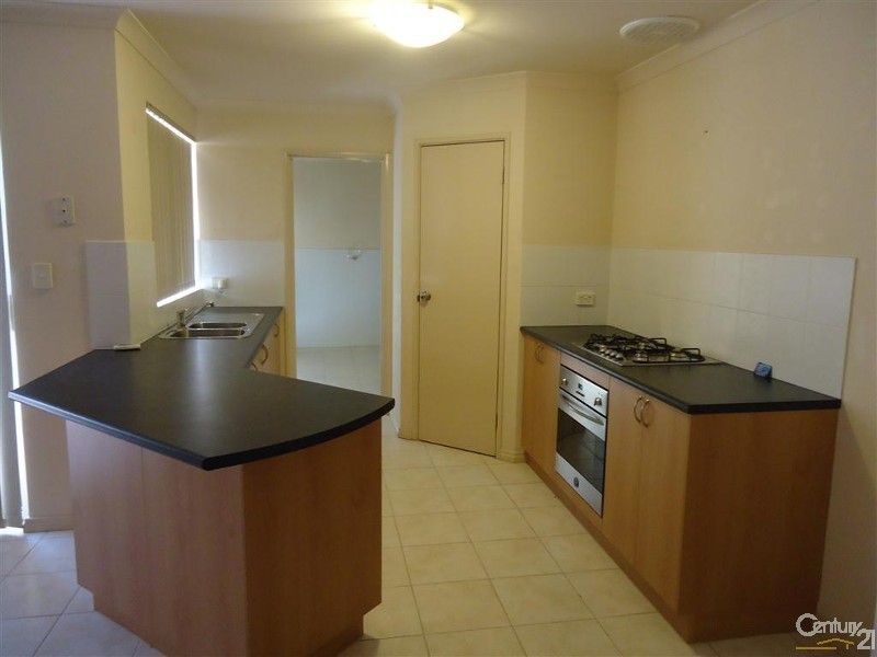 71 Montoro Drive, Port Kennedy WA 6172