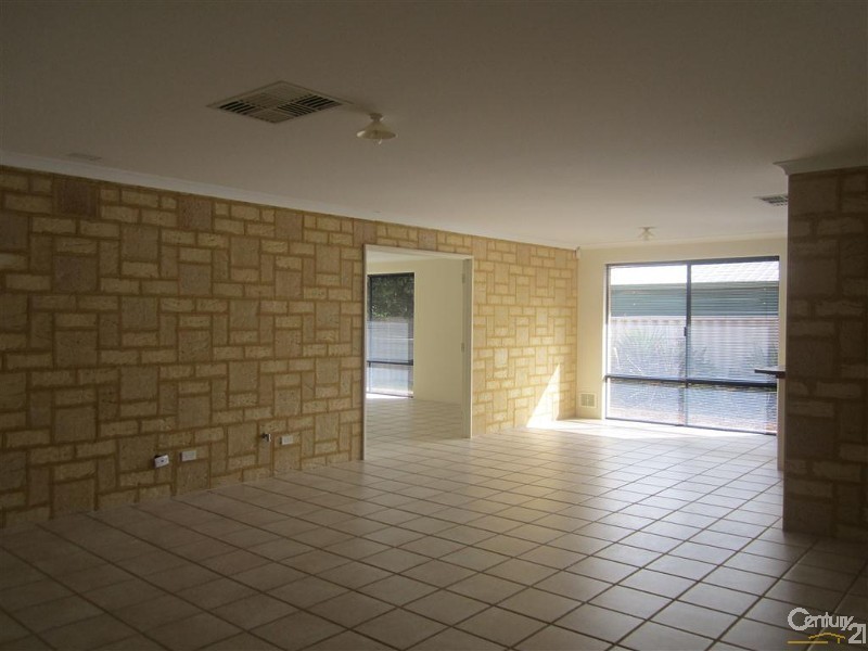 10 Genoa Place, Secret Harbour WA 6173