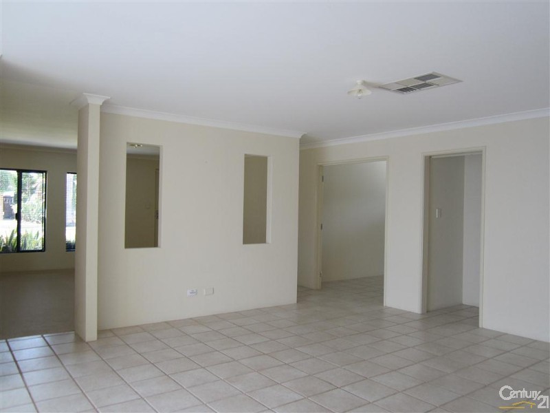 10 Genoa Place, Secret Harbour WA 6173