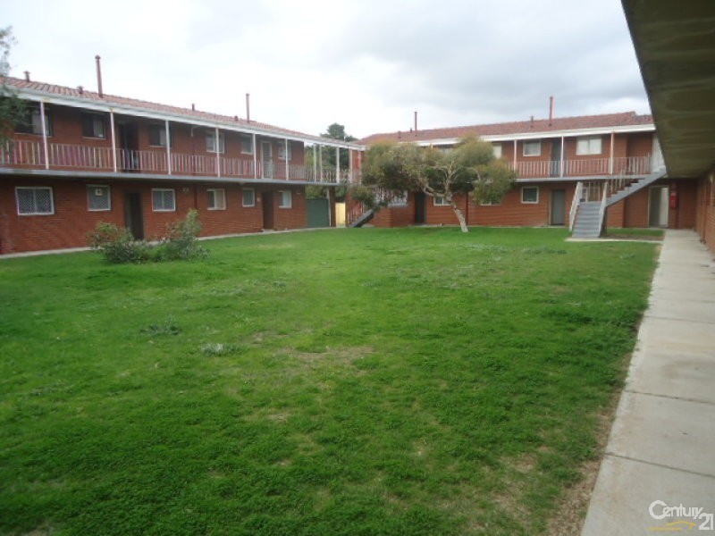 1/15 Corvus Place, Rockingham WA 6168