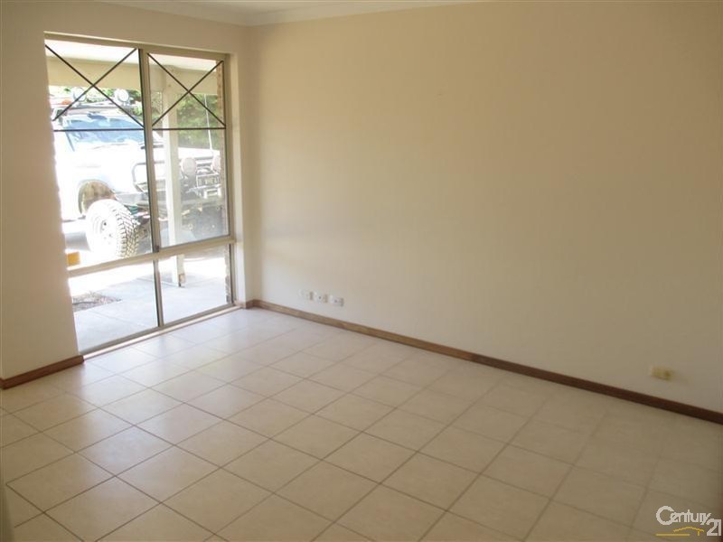 5 Panama Place, Safety Bay WA 6169