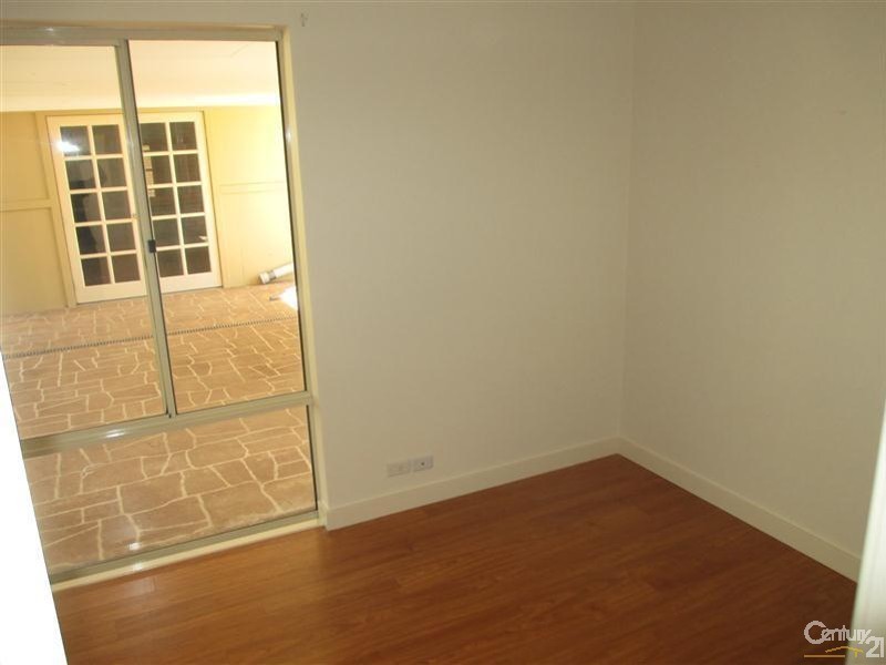 5 Panama Place, Safety Bay WA 6169