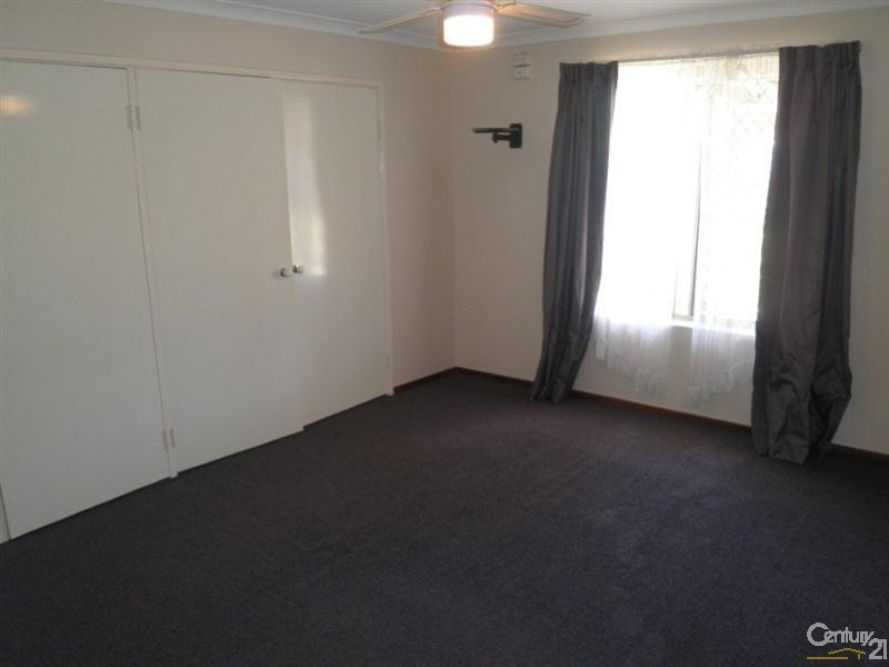 23 St Andrews Loop, Cooloongup WA 6168
