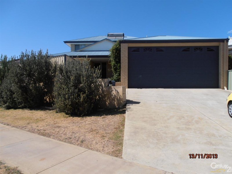 2/153  Penguin Road, Safety Bay WA 6169