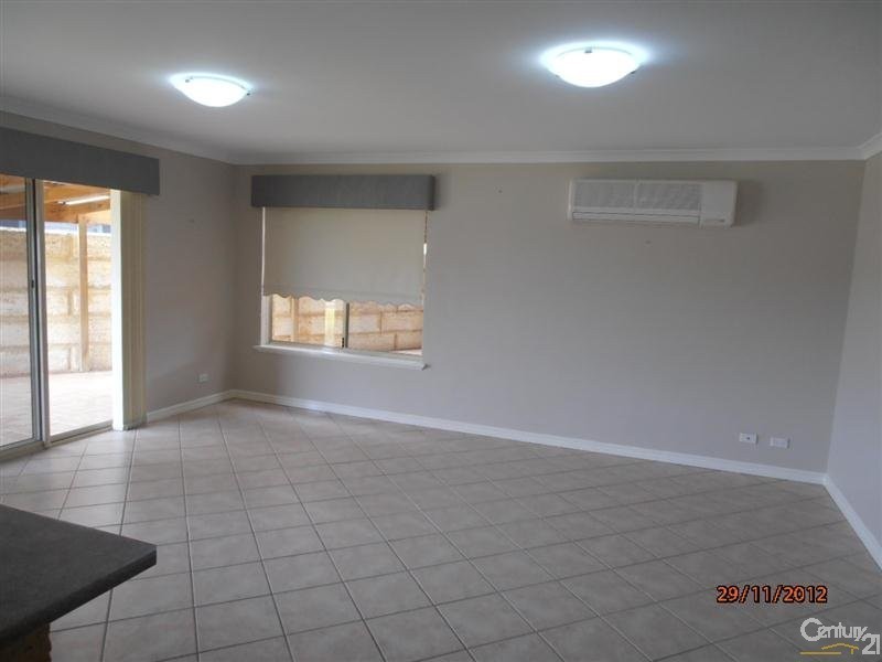 2/153  Penguin Road, Safety Bay WA 6169