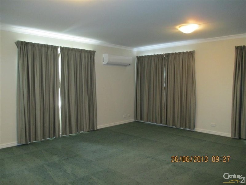 2/153  Penguin Road, Safety Bay WA 6169