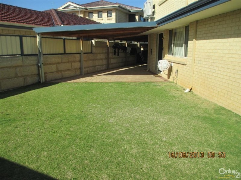 2/153  Penguin Road, Safety Bay WA 6169