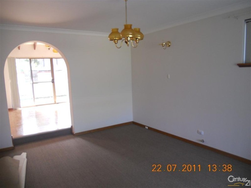 330 Safety Bay Road, Safety Bay WA 6169