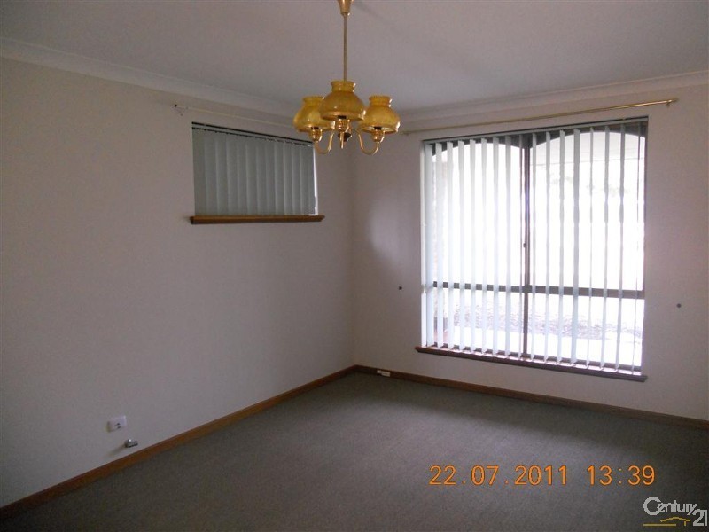 330 Safety Bay Road, Safety Bay WA 6169