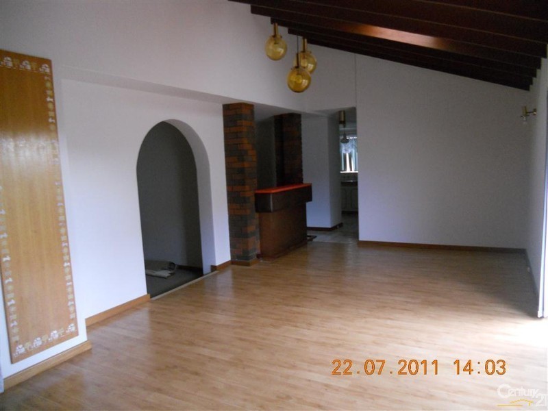 330 Safety Bay Road, Safety Bay WA 6169