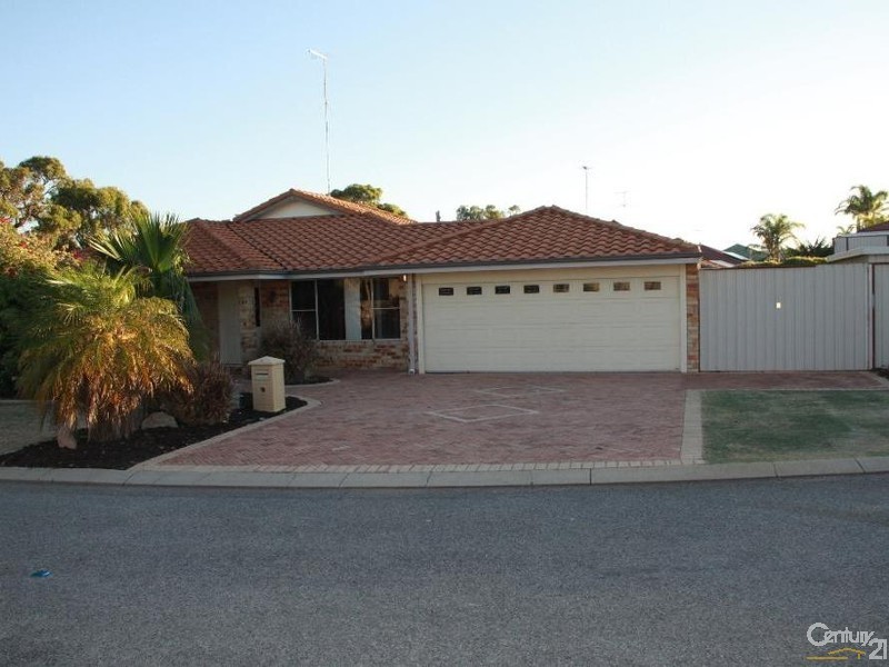 8 Howe Close, San Remo WA 6210