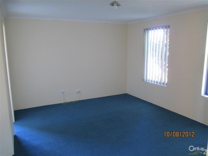 7 Seaspray Place, Waikiki WA 6169