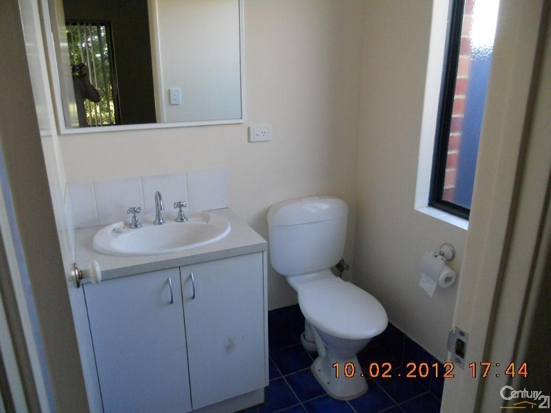 7 Seaspray Place, Waikiki WA 6169