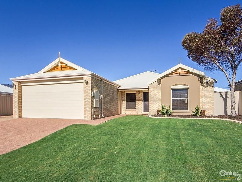 3 Mosedale Loop, Waikiki WA 6169