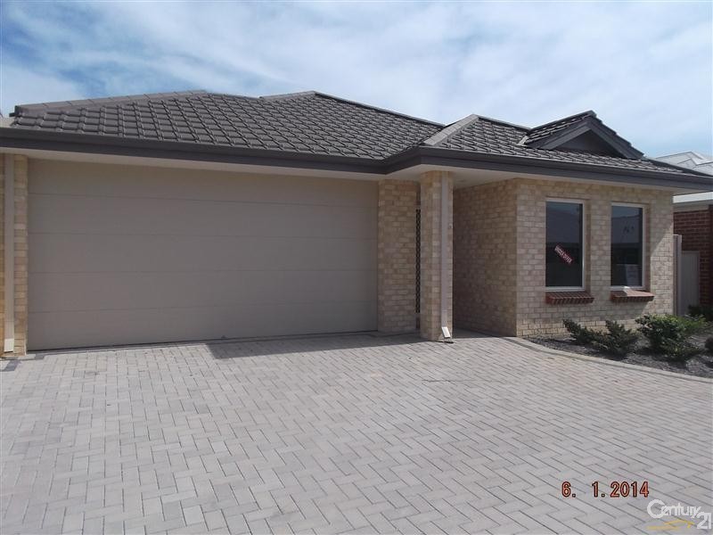 9/16 Westlinton Circle, Waikiki WA 6169