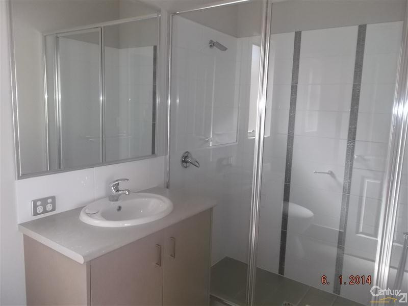 9/16 Westlinton Circle, Waikiki WA 6169