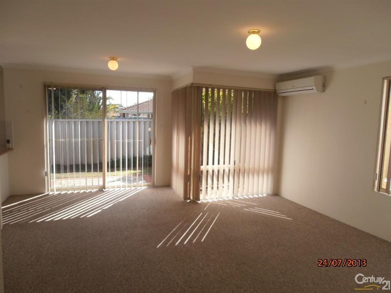 15/4 Marlo Place, Waikiki WA 6169