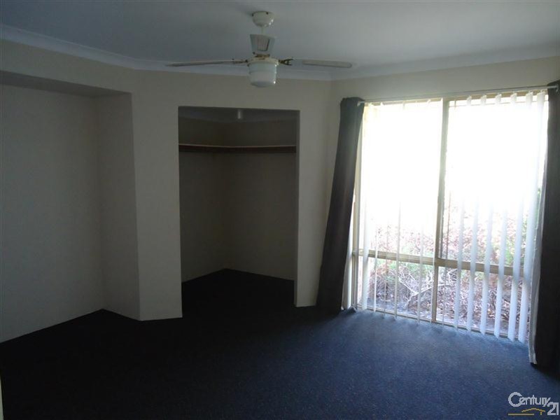 8 Wills Court, Cooloongup WA 6168