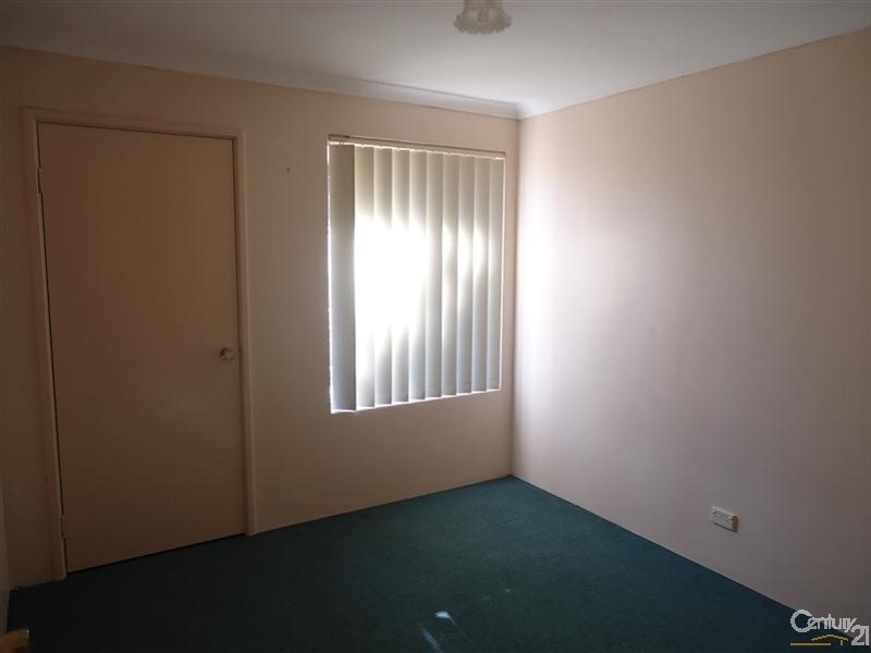 34 Dress Circle, Warnbro WA 6169
