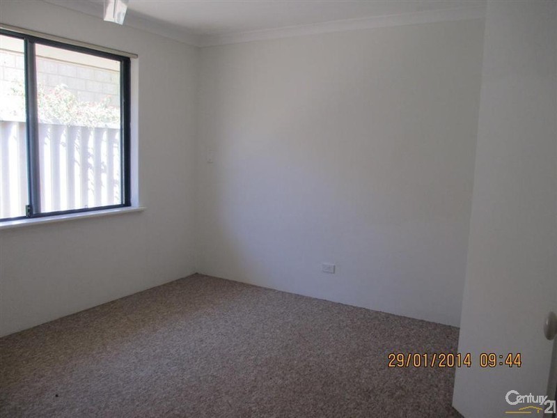 22 Morfontaine Parade, Port Kennedy WA 6172