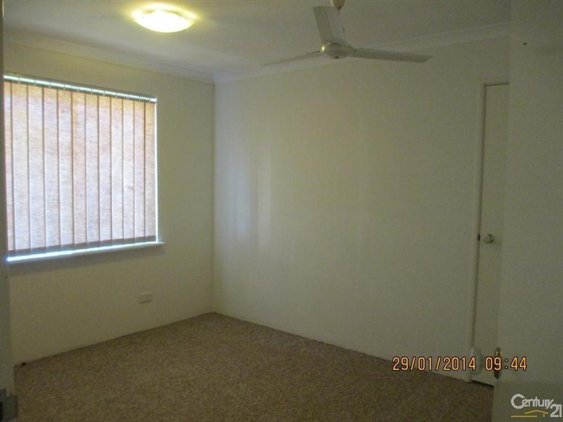 22 Morfontaine Parade, Port Kennedy WA 6172