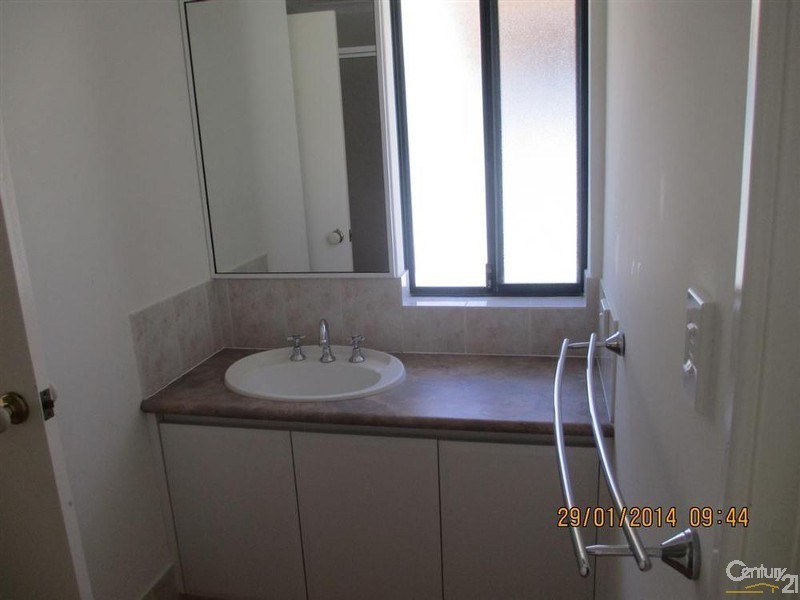 22 Morfontaine Parade, Port Kennedy WA 6172