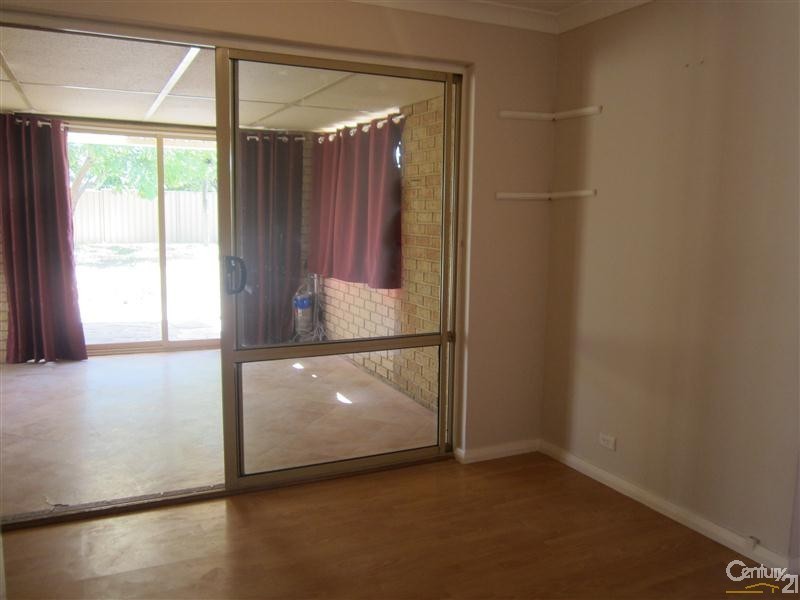 3 Gascoyne Way, Cooloongup WA 6168