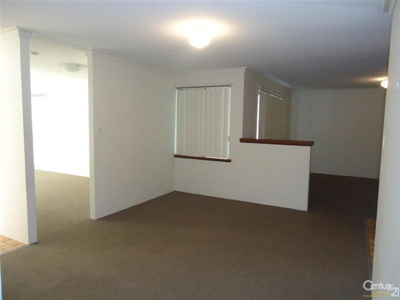 31 Cutter Road, Waikiki WA 6169