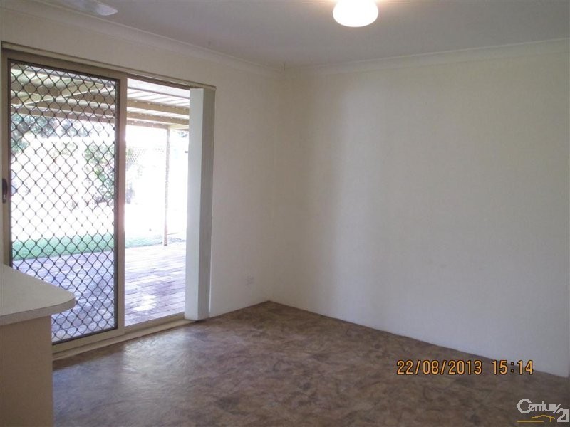 119 Willmott  Drive, Cooloongup WA 6168