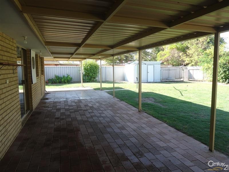 119 Willmott  Drive, Cooloongup WA 6168