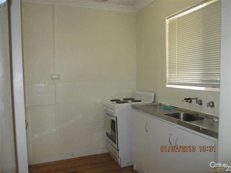 13/15 Corvus Place, Rockingham WA 6168