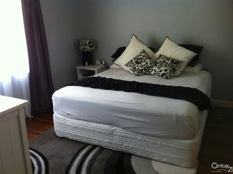 37 Clive Street, Katanning WA 6317