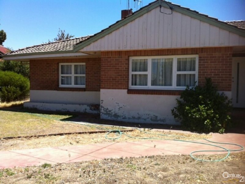 37 Clive Street, Katanning WA 6317