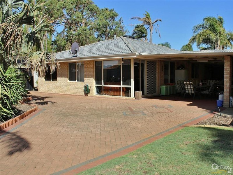 29 Kentia Close, Warnbro WA 6169