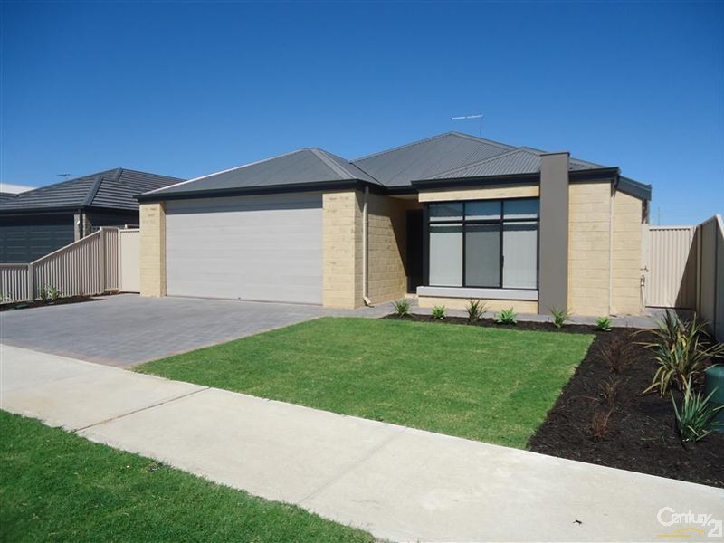 54 Sellafield Bend, Waikiki WA 6169