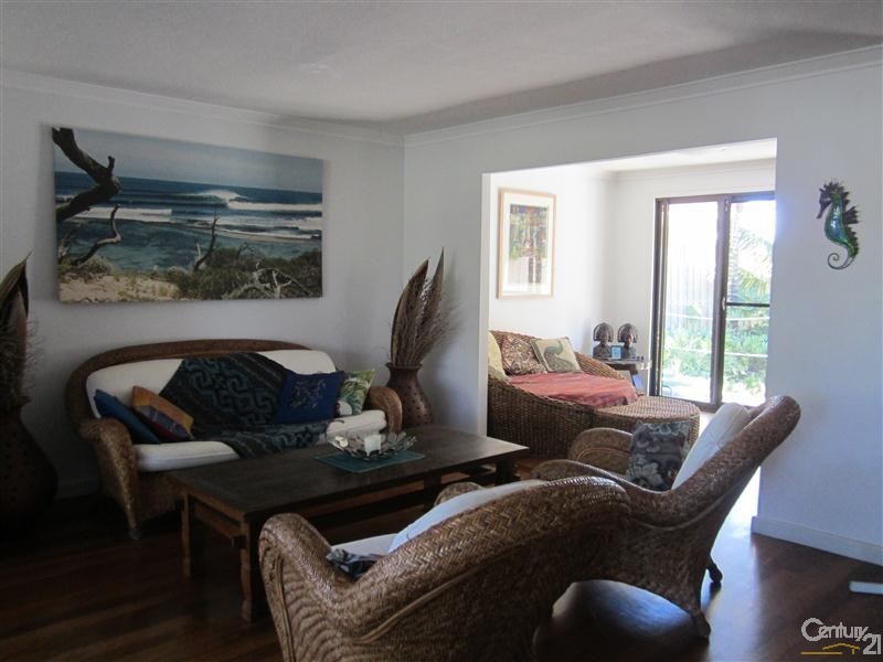 34 Fifth Avenue, Shoalwater WA 6169