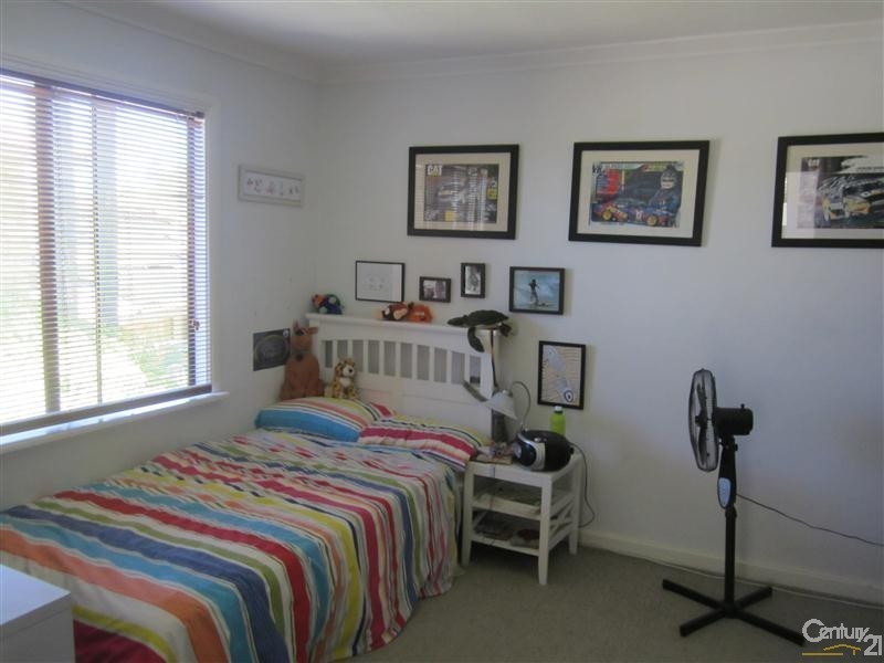 34 Fifth Avenue, Shoalwater WA 6169