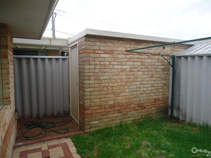 3/6 Dowling Street, Rockingham WA 6168