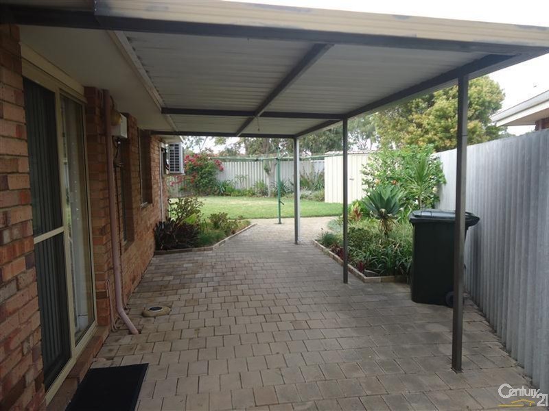 4/7 Merope Close, Rockingham WA 6168