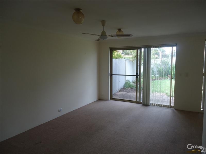 4/7 Merope Close, Rockingham WA 6168