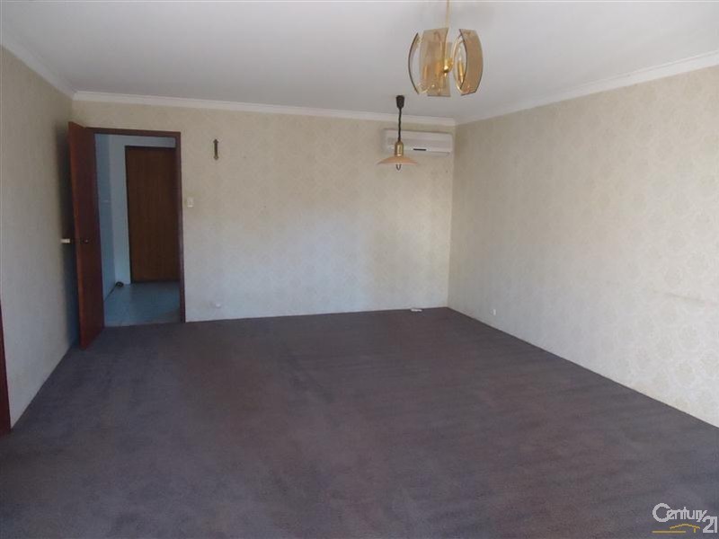 3/53 Rockingham Beach Road, Rockingham WA 6168