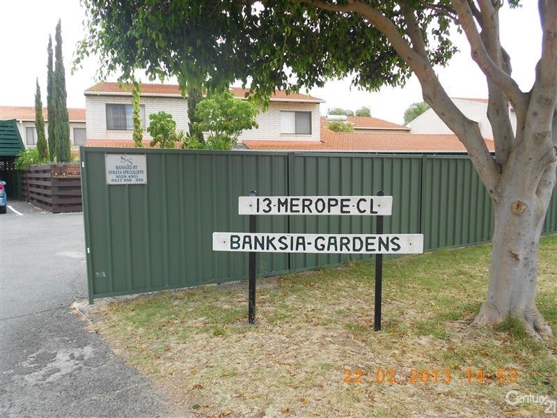 18/13 Merope Close, Rockingham WA 6168